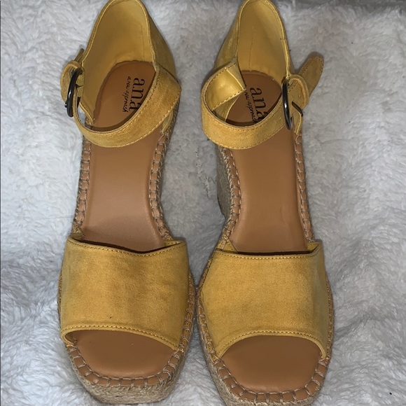 Yellow Wedge Sandals - Picture 3 of 7